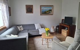 Viihtyisä ja tilava paritaloasunto hyvällä sijainnilla